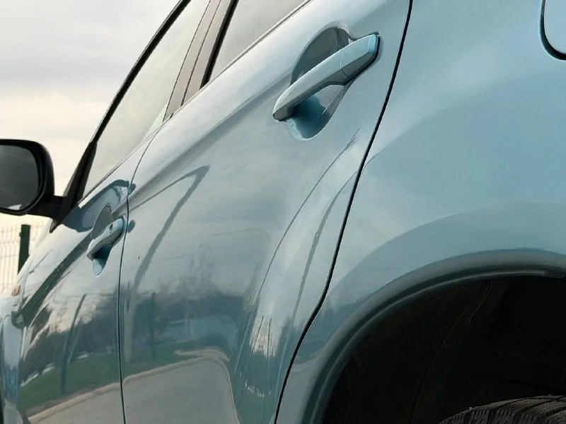 Mitsubishi asx рейсталенг
Год выпуска:2013
Объём :1.6.v16
Кпп механическая
Родной пробег:129.000км

Авто в родном окрасе, без дтп!
История автомобиля прозрачна и чиста, чему свидетельствует автотека.
Автомобиль был пригнан с японии, за все время эксплуатации 1 единственный собственник, обслуживался всегда у официального дилера по регламенту,
Все замены фиксировались всегда в сервисной книжке, все чеки имеются
Недавно сделали полное т. О
Автомобиль без вложений!

Компактный кроссовер
С идеальным сочетанием,
Механической коробкой передач и цепным двигателем 1.6
Автомобиль подходит для разных видов эксплуатации, уверен будущий владелец будет очень доволен авто
В комплекте с автомобилем идет летняя резина с дисками

Комплектация:электро зеркала, кондиционер, электро стеклоподъемники, подогрев сидений, подогрев стекл, мультимедия, бортовой компьютер, aux, bluetooth, и много чего прочего для комфортного пользования.

Продажа через переоформление в мрэо

Цена 1.025.000руб

+7(949)-051-41-89

Г. Донецк - фотография - 8