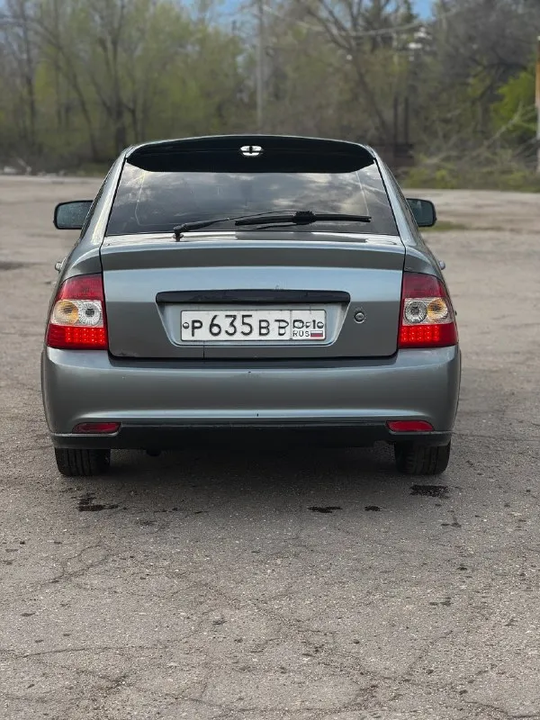 Продам ваз priora 2008г. 1.6 16 клоп. пробег 205000 км (родной) по машине очень много всего сделано, переодета в priora 2, приборка так же от priora 2 2эсп, abs, esp, airbag, эур, цз, bt работает идеально, по ходовой и коробке так же без нареканий, не хрустит, не выбивает выхлоп 4-2-1 stinger стоят led лампы, светят отлично по кузову есть временные рыжики, ни чего серьезного. дно, стаканы, пороги в отличном состоянии. стоят 15е, музыка играет достойно в одних руках с 2019 года документы в порядке, дкп, стс, птс цена 320000₽ торг осмотр макеевка +79493538895 📞 звоните: +7(949)3538895 - фотография - 5