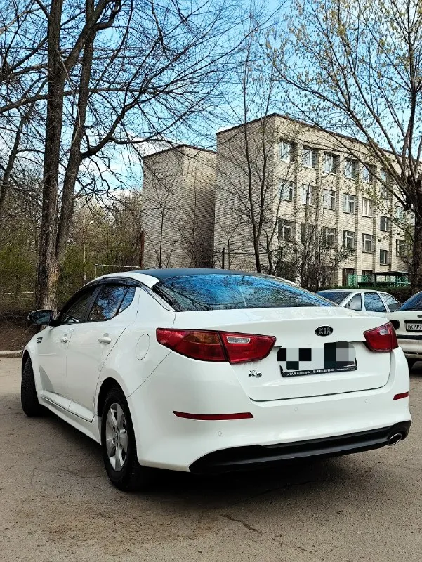 Продам kia k5 на заводском пропане авто с кореи год выпуска: 2014 объем 2.0 атмо привод : передний кпп автомат двигатель работает идеально, замена масла каждые 5-6 тысяч км, нет посторонних шумов, стуков дыма и т. д. коробка переключает как нужно, без пинков автотека вся зелёная, в такси не была очень экономичный авто город 8-9 трасса 6-7 газа. два комплекта хорошей резины, большой остаток протектора. состояние хорошее, кондиционер, подогревы сидений, электро сиденья, большой монитор, управление голосом осмотр город донецк цена 1.190.000 торг у капота телефон: +79493127889 +79494012939 т. г. +79281099157 📞 🇷🇺 звоните: +7(928)1099157 - фотография - 2