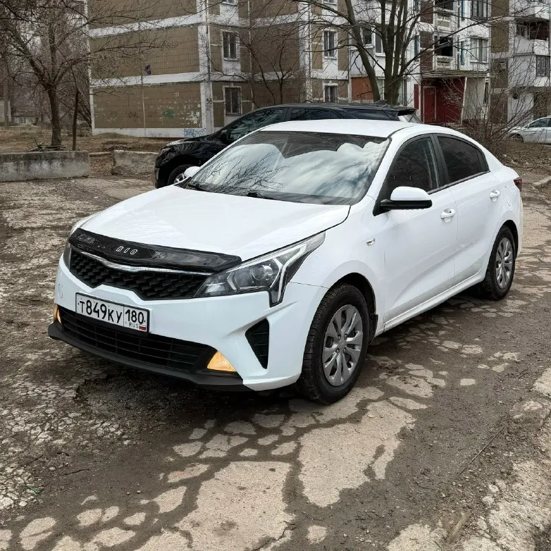 Продам kia rio 1,6 2022 года ! пробег- 78000 км коробка автомат автомобиль в отличном состоянии, мотор и коробка работают без нареканий. комплектация : 4 эсп, кондиционер, мультируль, подогревы передних сидений и руля. дополнительно установлено круиз контроль и диодная оптика. салон в идеале. автомобиль полностью технически обслужен !имеется 2 косметических подкраса. в комплекте имеется летняя резина на дисках. тех. осмотр пройден, документы в порядке, полное переоформление. цена : 1.310000 +79495279549 📞 звоните: +7(949)5279549 - фотография - 2