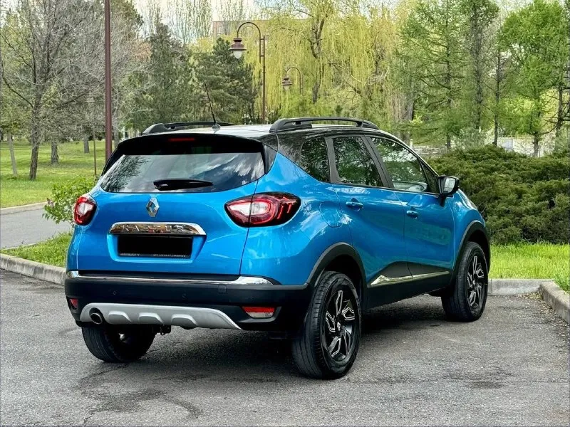 Продам авто renault kaptur год-2018 коробка - полноценный автомат ( не вариатор !!!) объем-2л привод - полный ( отключаемый ) без дтп птс оригинал комплектация: два ключа с автозапуском, без ключевой доступ, 4 стеклоподъемника, мультируль, датчик дождя, датчик света, климат контроль, круиз контроль, подогрев сидений, обогрев стекл, сигнализация starlink и. т.д. автомобиль в отличном состоянии все как на фото, все стекла родные, не путайте с 1.6, это совсем другое авто, с удлиненной базой и совсем другой комплектацией!. установлена летняя резина заводские оригинальные диски вложений не требует от слова совсем, не так давно авто прошло полное то, расходники все заменены, ходовая часть в идеале, на любые желаемые вопросы готов ответить, гнили ржавчин нет ! автомобиль личного пользования. видео обзор без проблем ! +79496936833 max, миранда +7 (995) 898-15-12 город донецк цена 1.385 торг 📞 🇷🇺 звоните: +79496936833 - фотография - 3