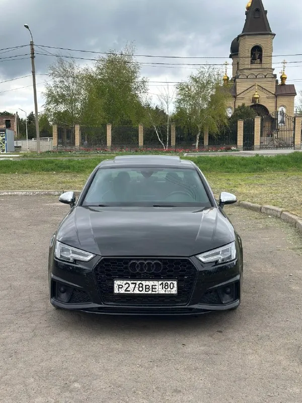 Audi s4 2018 года 130 тыс. покупал на пробеге 50 тыс. пробег с момента покупки весь трасса, машина ездила дышала, а не каталась в городе от светофора до светофора ( для убедительности можно посмотреть адаптацию коробки или долговременную память ) 3 литра бензин 354 силы полный привод замена масла строго каждые 6 тыс. км лил motul 5w30 фильтра все оригинал топливо лукойл 100 по машине менялось: 1. все передние сайлент блоки в количестве 10 шт оригинал 2. был заменен масляный стакан на новый оригинальный последней ревизии + был заглушен масляный термостат 3.заменили масло в коробке редукторах и раздатке, масло и поддон с фильром строго оригинал 4.машина вся в круг в дорогой пленке ( молекула дорогая пленка на которой не видно шагрени, максимально четкая и глубокая передача цвета ) + недавно была выполнена полировка и нанесена керамика, а также была поклеена в круг атермальная пленка 5.на пробеге 90 тыс были заменены свечи и антифриз все исключительно оригинал 📞 звоните: +7(949)3079486 - фотография - 6
