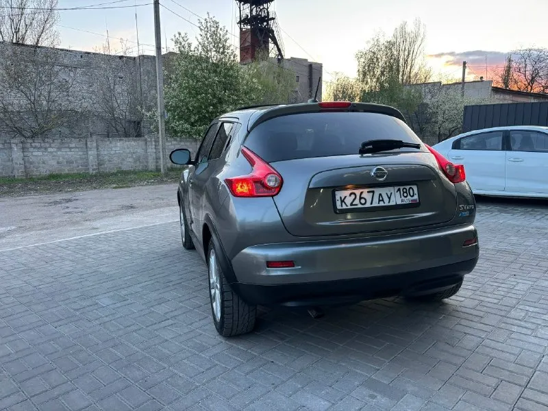 Nissan juke 2012 год 119.000 миль 1.6 турбо 193 л/с америка с европой не сравнима разные коробки здесь не jatko коробка автомат состояние машины достойное 3 хозяина работают все агрегаты как надо таких машин единицы по такой цене машина дарит эмоции хорошая комплектация люк, бесключевой доступ, сабфуфер родной вин на последнем фото проверяйте номера не прячу в некоторых группах не выставляют с номерами номер машины к267ау180 осмотр макеевка цена 940.000 рублей торг с реальным покупателем возле капота +79497003270 📞 звоните: +7(949)7003270 - фотография - 9