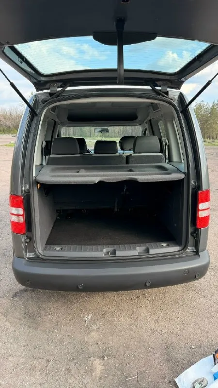 Автор: продам volkswagen caddy 2011 год выпуска коробка: механика мотор 1.6 пробег 239000 все детали авто в заводской окраске. в дтп не был. все функции в машине работают. салон в хорошем состоянии цена: 1400000, возможен небольшой торг телефон для связи: +79493415767 +79495058510.. !!!наш телеграм канал [ бесплатное размещение за репост!!! правила сообщества [ мы в мах [ [ 📞 звоните: +7(949)3415767 - фотография - 5