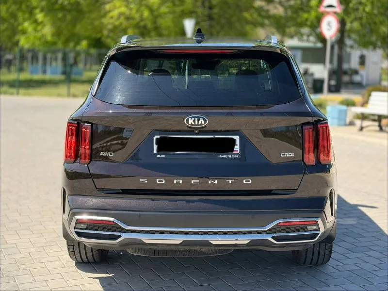 Kia sorento официал автомобиль делерский!!! 2020г crdi 2.2 автомат 4wd полный привод, в максимальной комплектации❗️ 7-ми местный !! автомобиль в заводском окрасе!!!!!! в очень хорошем состоянии! повторюсь в максимальной комплектации!!!! крыша панорама, салон кожа, обдув и подогрев сидений передних и задних, камера 360, удержание полосы, проекция, распознание знаков, парктроники, климат-контроль двухзонный, круиз-контроль, и очень очень многое другое все не перечислить!!! с документами полный порядок!!!!! переоформление в мрэо!!! диагностическая карта есть!!!! цена 3,200₽🔥 все вопросы по тел +79495722131 - фотография - 2