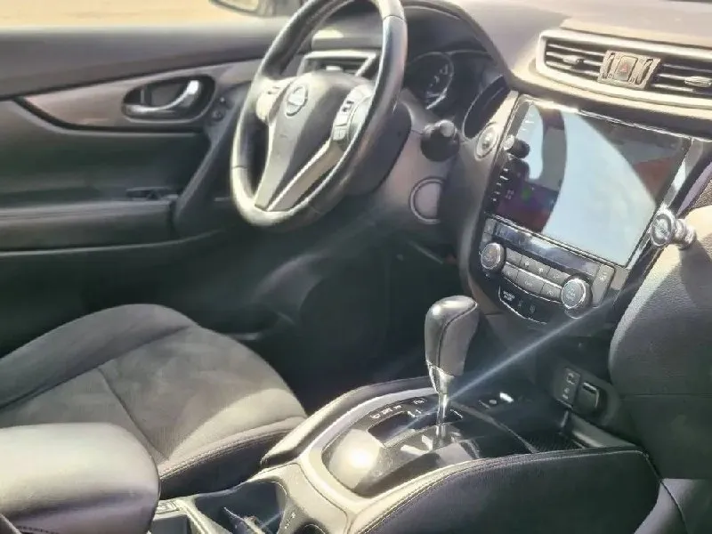 🚗 nissan x-trail двигатель 2.0. 2016.гв. не пригон из грузии. покупался новым рф. два владельца. птс оригинал. пробег 200 тыс. жирная комплектация с панорамной крышей старт стопом подогревами и тд. также установлена дорогая мульльтимедийная система. авто без дтп. в родной краске кроме косметического окраса одной двери. по кузовным элементам ни один болт не крутился. приезжайте проверяйте с любыми специалистами. по тех части без замечаний. не требует вложений. автомобиль обслуживался на официальном сервисе. сервисная книжка с отметками. салон чистый и ухоженный. на хорошей летней резине. два ключа в комплекте. доп сигнализация с обратной связью. юридически чистая. действующая диагностическая карта. цена 1 580 000 руб. торг. смотреть в донецке, кировский район. +79491452569 вадим цена: 1580000 ₽ 📲 tg: юлия артуровна 📞 🇷🇺 звоните: +79491452569 авторынок днр донецк - фотография - 4