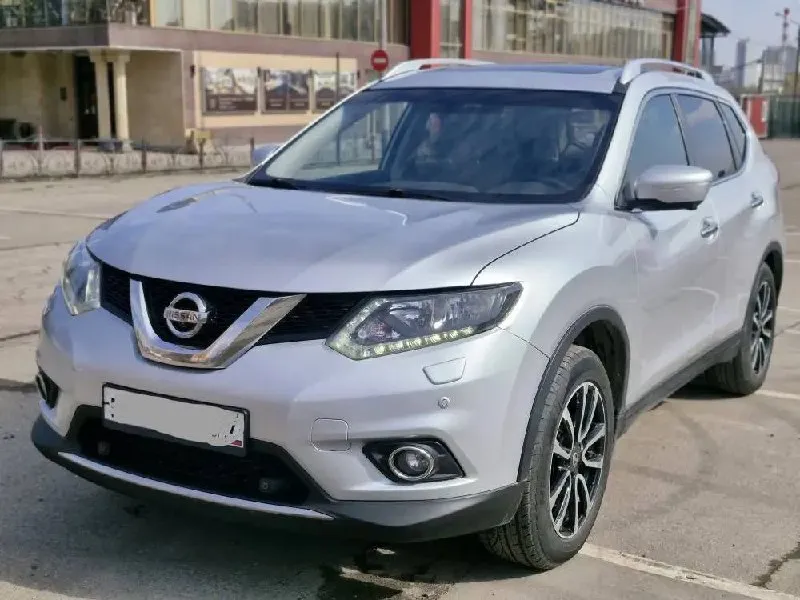 🚗 nissan x-trail двигатель 2.0. 2016.гв. не пригон из грузии. покупался новым рф. два владельца. птс оригинал. пробег 200 тыс. жирная комплектация с панорамной крышей старт стопом подогревами и тд. также установлена дорогая мульльтимедийная система. авто без дтп. в родной краске кроме косметического окраса одной двери. по кузовным элементам ни один болт не крутился. приезжайте проверяйте с любыми специалистами. по тех части без замечаний. не требует вложений. автомобиль обслуживался на официальном сервисе. сервисная книжка с отметками. салон чистый и ухоженный. на хорошей летней резине. два ключа в комплекте. доп сигнализация с обратной связью. юридически чистая. действующая диагностическая карта. цена 1 580 000 руб. торг. смотреть в донецке, кировский район. +79491452569 вадим цена: 1580000 ₽ 📲 tg: юлия артуровна 📞 🇷🇺 звоните: +79491452569 авторынок днр донецк - фотография - 8