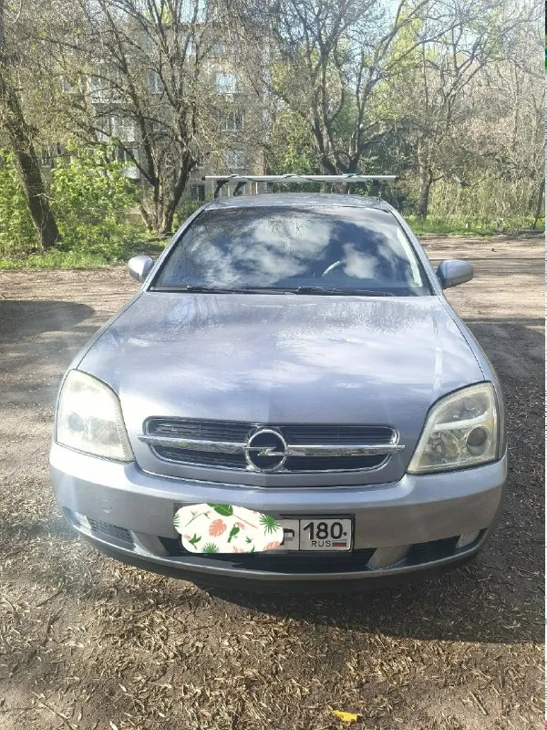 Продам opel вектра с 2003 года выпуска, двигатель 1.8, бензин, механика. резина новая, кондёр работает, машина в хорошем состоянии для своих лет, вложений не требует, сел и поехал, была пригнана из германии пять лет назад, остальные вопросы по телефону +79494064981 цена 550р +торг 📞 звоните: +7(949)4064981 - фотография - 3