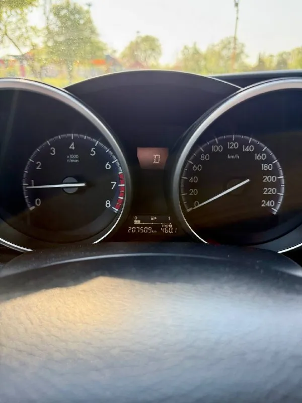 🇯🇵 mazda 3 bl 💰цена: 900 000р 🏢город: мариуполь 📅год выпуска: 2012 🧾пробег: 207 510 км. ⚙️двигатель: 1.6 ⛽топливо: бензин ⚙️кпп: автомат 📞 телефон: +7-949-727-41-51 +7-949-551-91-52 +7-989-263-55-56 💾 описание: mazda 3 bl - модель известна. .. i> рестайлинг ✅ максимальная комплектация ✅ 11 лет в крайних руках ✅ южная эксплуатация ✅ оцинкованный кузов ✅ без намёка на коррозию ✅ техническая часть на 5+ улица шевченко 2️⃣6️⃣9️⃣ ➕автомобиль с пройденным техническим осмотром и готов к переоформлению. 🏦 возможна продажа в кредит по двум документам. - фотография - 9