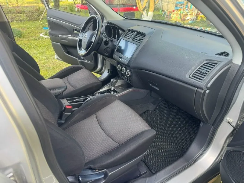 Продам mitsubishi asx 2018г 2л вариатор авто обслуженное, работает всё, ходовка без посторонних звуков, кандей работает. Без ключевой доступ, пробег 72тыс. Миль. Зимняя резина в комплекте. Зелёная автотека, вин по запросу кину, хозяин. Г. Донецк, петровский район цена 1,6 🍋торг +79493279813
📞 Звоните: +7(949)3279813 - фотография - 4