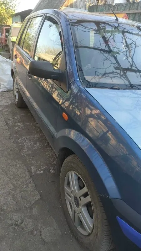 Продается ford фьюжн цена 600 т. р все вопросы по телефону: +7 (949) 531-81-46 📞 звоните: +7(949)5318146 - фотография - 2