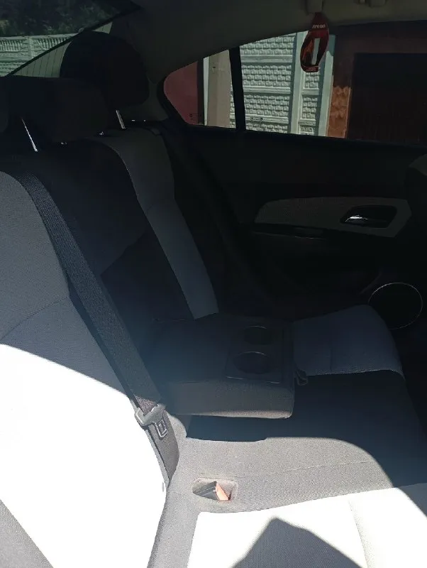 В продаже chevrolet круз (2012 года) двигатель 1,6 акпп состояние машины хорошее, родной окрас, резина летняя новая. Собственник. Цена 680к рублей+ хороший торг у капота. По всем интересующим вопросам звоните по номеру +79493847396
📞 Звоните: +7(949)3847396 - фотография - 2