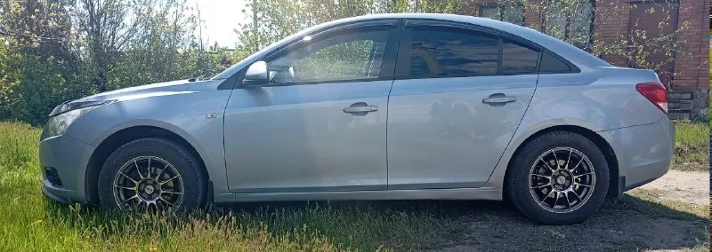 В продаже chevrolet круз (2012 года) двигатель 1,6 акпп состояние машины хорошее, родной окрас, резина летняя новая. Собственник. Цена 680к рублей+ хороший торг у капота. По всем интересующим вопросам звоните по номеру +79493847396
📞 Звоните: +7(949)3847396 - фотография - 6