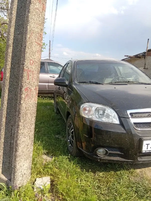 Продам chevrolet авео 8кл opel цинкованый в родном окрасе с одним хозяином юридически чист механически исправен!! полностью обслужен!! любые проверки!! пробежал 90к. ..450тыс +торг +79592703287 📞 звоните: +7(959)2703287 - фотография - 1