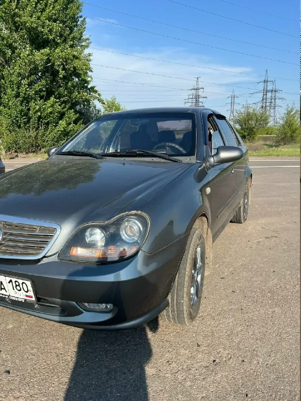 Geely ck (otaka) 1.5 механика год 2008 пробег 100.км 1 владелец (птс оригинал) автомобиль в хорошем состоянии как внешне так и технически! подогрев зеркал стеклоподъемники 4 двери магнитофон, usb 6 динамиков два ключа кондиционер рабочий сервисная книга два комплекта шин + диски (лето и зима) два комплекта ковриков, много новых запчастей в подарок. полная шумоизоляция авто. сигнализация + центральный замок. автомобиль полностью весь обслужен, в данный момент никаких вложений не требует, сел поезал. хороший вариант для первой машины. цена 300.000т. руб разумный торг у капота находиться в донецке. пишите или звоните расскажу, покажу все детальные +7(949)395-36-06 📞 звоните: +7(949)3953606 - фотография - 3