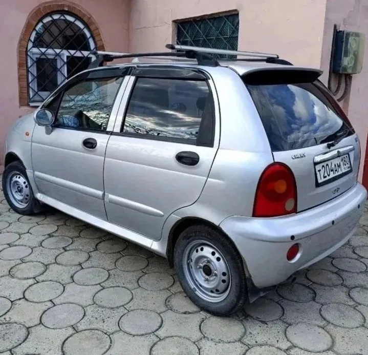 Продам автомобиль cherr qq. автомобиль в хорошем состоянии. год выпуска: 2011. коробка автомат. объем двигателя 1,1. цена 250 000т. р. торг уместен. г. мариуполь. т. +79497143106 - фотография - 3