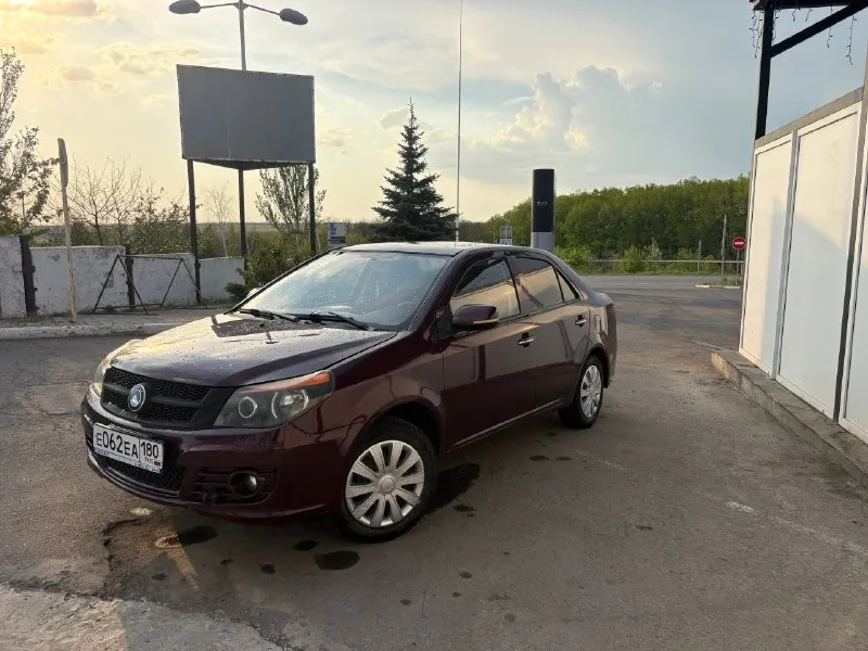 Продам geely gs6, 2014г. в родного пробега 150тыс, в отличном техническом состоянии, мотор работает ровно, коробку не выбивает, все передачи включаются без хрустов, по комплектации, птф, 4эсп подогрев передних сидений, кондиционер, проведенные работы по машине( замена элементов подвески стойки, отбойники, подшипники, гранаты( внут. наруж) замена масел в коробке и двигателе, замена ремня грм на пробеге 123.573 судя по надписи на крышке грм, замена генератора и вспомогательных ремней) есть небольшой момент по кузову на задней арке( китаец что еще сказать) есть комплект летней резины, машина зиму стояла в гараже (без отопления) за машину хочу 345 тыс. рублей обоснованный торг у капота, на смотрины не езжу, по телефону торги не веду, есть интерес приезжайте смотрите любые проверки за ваши деньги 🫰 писать в личку либо по номеру +79490434008 миранда г. снежное днр 📞 звоните: +7(949)0434008 - фотография - 6
