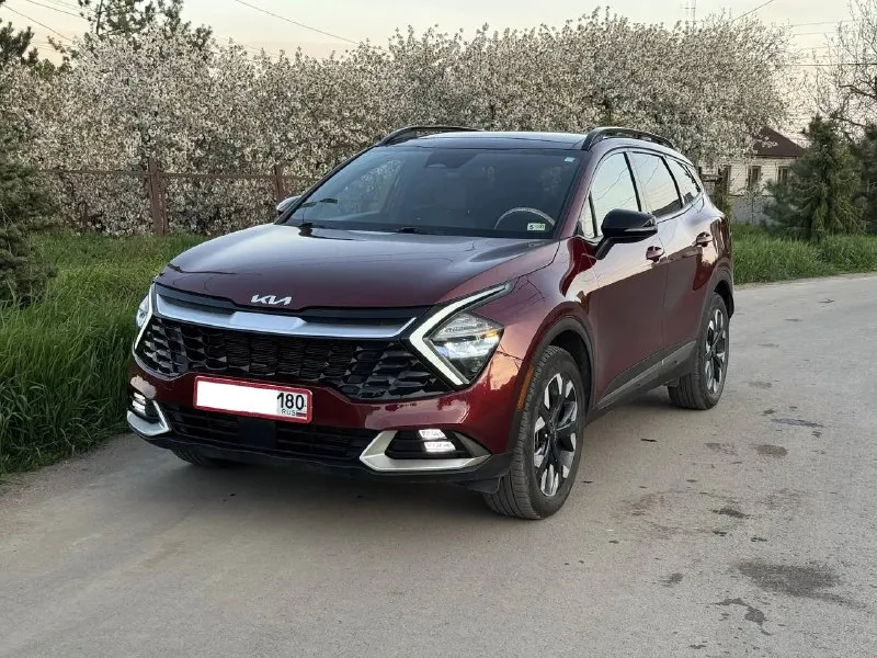Срочно продам kia sportage
Год выпуска: 2022
Пробег: 40 000 км
Модификация: 2,5 (189 л. С. )
Тип двигателя: бензин
Коробка передач: автомат
Привод: полный
Комплектация: x-line
Цвет: красный
Один владелец.
Брал с пробегом 34 500км

-Удержание в полосе
-Круиз-контроль
-Климат-контроль
-Камера заднего вида
-Старт-стоп
-Подогрев сидений
-Электропривод сидений
-Эл-стеклоподъёмники (передние и задние)
-Эл-регулировка зеркал
-Панорама
-Русифицирована
-Полностью обслужена, поменяны все расходники, установлены хорошие тормоза (брали машину и обслуживали для себя)
В связи с определенными обстоятельствами авто продается в кротчайшие сроки!

В продаже kia sportage в идеальном техническом и внешнем состоянии.
Состояние нового авто. Переоформление после 1 ноября.
Авто в г. Макеевка, днр.

Цена: 3 100 000 рублей

Контакты:
+7 949 398 58 38
Иван - фотография - 1