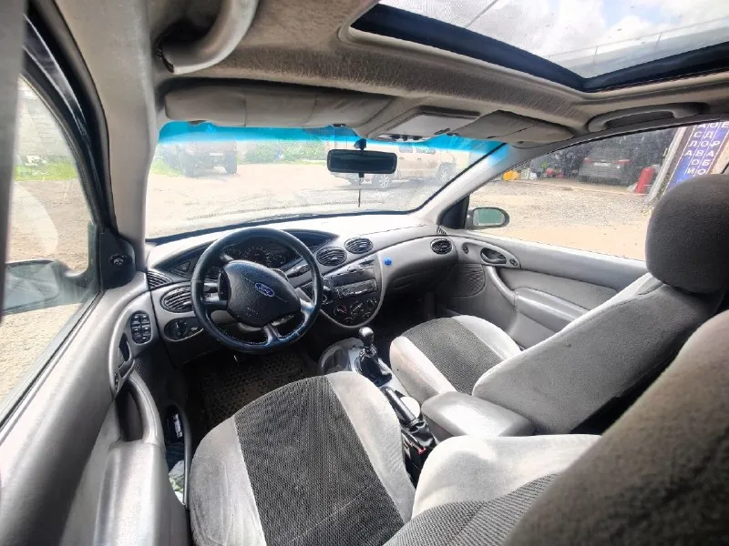 В продаже ford focus 2001 г. в., на полном ходу. двс: бензин, 2л масло не ест. мкпп. круиз контроль, кондиционер (не заправлен) летняя / зимняя резина. ключ один, сигнализация с цз. срочная продажа, торга нет! цена: 255.000 руб. донецк! собственник: +79110173191 - фотография - 5