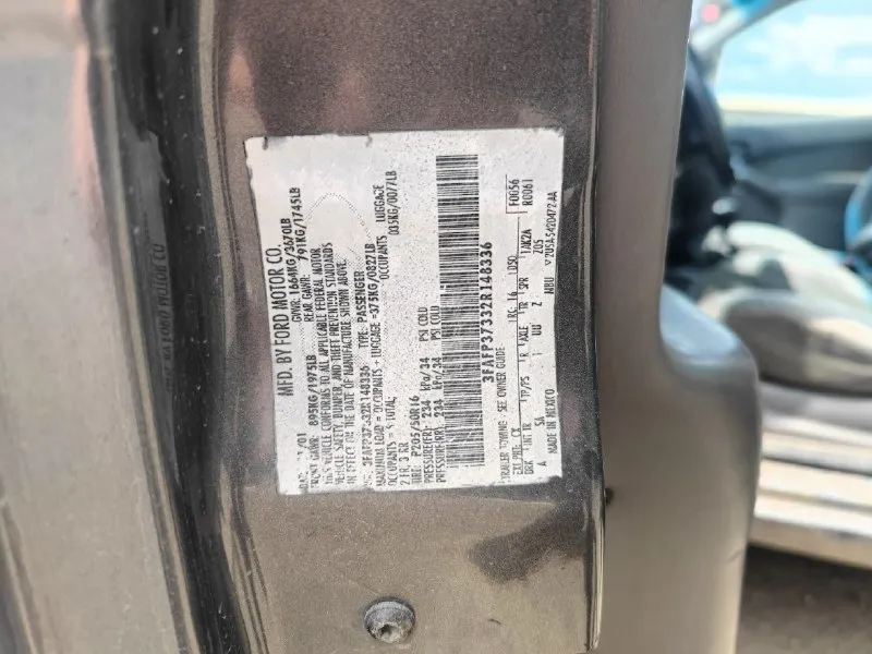 В продаже ford focus 2001 г. в., на полном ходу. двс: бензин, 2л масло не ест. мкпп. круиз контроль, кондиционер (не заправлен) летняя / зимняя резина. ключ один, сигнализация с цз. срочная продажа, торга нет! цена: 255.000 руб. донецк! собственник: +79110173191 - фотография - 7