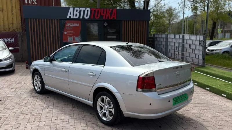 🚘марка: opel vectra ⚙️двигатель:2.0 ⛽️вид топлива:бензин кпп:механика кузов: седан пробег: 250.000 км 📅год выпуска: 2006 💰цена: 650.000 руб •усилитель руля. •эл стеклоподъёмники •мультимедиа •кондиционер продажа возможна : наличный расчет✅ безнал✅ кредит✅ обмен на ваш авто✅ звонки по номеру 📲+79495111156 🛜также в телеграмм и мах 🚘автосалон:автото4ка 🌎находимся по адресу 📍г. мариуполь ул. макара мазая 41 с 10.00 до18.00 - фотография - 4