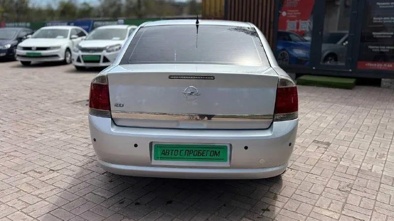 🚘марка: opel vectra ⚙️двигатель:2.0 ⛽️вид топлива:бензин кпп:механика кузов: седан пробег: 250.000 км 📅год выпуска: 2006 💰цена: 650.000 руб •усилитель руля. •эл стеклоподъёмники •мультимедиа •кондиционер продажа возможна : наличный расчет✅ безнал✅ кредит✅ обмен на ваш авто✅ звонки по номеру 📲+79495111156 🛜также в телеграмм и мах 🚘автосалон:автото4ка 🌎находимся по адресу 📍г. мариуполь ул. макара мазая 41 с 10.00 до18.00 - фотография - 6