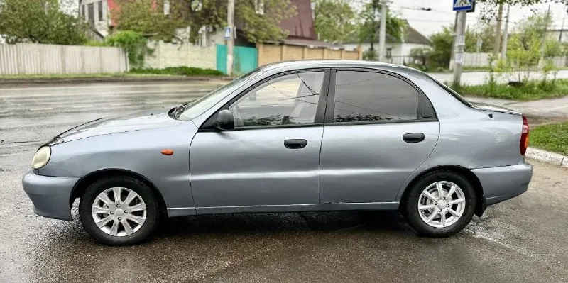 Срочно очень срочно торг у капота.
Цена 265.000руб.
Ланос 1.5 2010год sx комплектация.
Кондиционер, гур, эл. Стеклоподъемники, авс, парк-троник. Бортовой компьютер, музыка. Литые диски. Автомобиль в хорошем состоянии вложений не требует. Кузов не гнилой и не ржавый, мотор работает отлично, ходовая и коробка в порядке. Юредически чистая. Любое переоформление. Осмотр донецк.
+79497922370
+79185136926 - фотография - 3