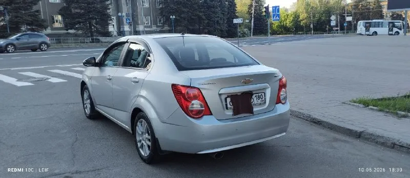 Chevrolet авео т300. Родной пробег 80 тыс. . 2012г. (куплен в 2013г. Привезен из кореи - корейской сборки!). Цена 750000руб. В отличном состоянии. Один собственник. На механике. Двигатель 1.6, 115 л. С. В полной комплектации. Круизконтроль, 16 литые диски. Кузов оцинкован, антикоррозия повторно. Имеется кондиционер, мультируль в кожаной оплетке, противотуманки, парктроники задние, abs, гидроусилитель руля, 6 подушек безопасности, регулеровка рулевой колонки. Два ключа. +79493311517 нина. Донецк, днр.
📞 Звоните: +7(949)3311517 - фотография - 3
