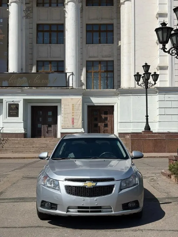 Chevrolet cruze
Год выпуска: 2012
Двигатель:1.8л. (141л. С)
Коробка автомат
Пробег 159 000
Цена 690 000

Комплектация:
4 Эл. Стеклоподъемника, abs,
Кондиционер
Корректор фар, мультируль,
Обогрев зеркал и заднего стекла,
Подогрев сидений,
Электропривод зеркал

Автомобиль в хорошем внешнем и техническом состоянии. Каких-лиюо вложений не требует. Двигатель без нареканий, работает ровно, масло не расходует, едет бодро. Была произведена замена комплекта грм с фазорегуляторами. Акпп также в хорошем состоянии, передачи переключает четко, без затупов и рывков. Ходовая часть автомобиля обслужена, посторонние звуки отсутствуют. Все работает без нареканий. Являюсь собственником транспортного средства.

Осмотр: г. Донецк
Телефон: +7 (949) 429-59-49 - фотография - 3
