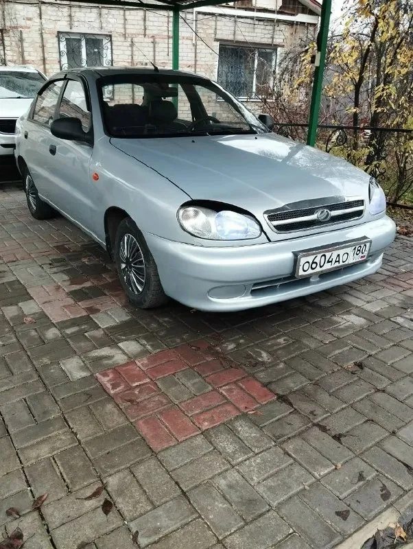 Daewoo ланос 2011 года, пробег 183 тыс 2 хозяина кондиционер, газ евро 2, (двигатель 1.3, заклинило, механика 5 ступка. Цена 170 тыщ. Торг на месте!!! Телефон +7 949 518-31-43 !!! Город донецк!!!
📞 Звоните: +7(949)5183143 - фотография - 3