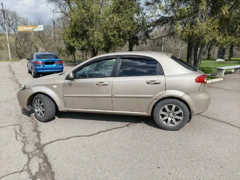 Автор: продам chevrolet лачетти года выпуска : 2007 коробка: автомат (коробка не пинается) машина в идеальном техническом состоянии, очень много чего заменено. Не гнилая. Есть нюансы по лкп (видно на фото). Я хозяйка. По комплекции: 4 стеклоподъёмника, мультируль, кондиционер, подушки безопасности, эл. Регулировка зеркал, подогрев заднего стекла цена:445т. Р. + небольшой торг город зугрэс все вопросы по телефону:+79493634282.. !!!наш телеграм канал [ бесплатное размещение за репост!!! Правила сообщества [ мы в мах [
📞 Звоните: +7(949)3634282 - фотография - 2