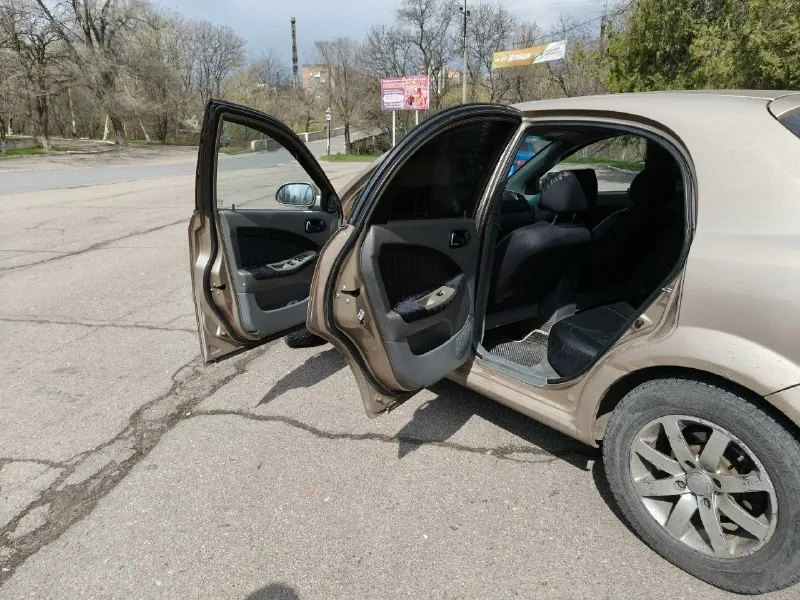 Автор: продам chevrolet лачетти года выпуска : 2007 коробка: автомат (коробка не пинается) машина в идеальном техническом состоянии, очень много чего заменено. Не гнилая. Есть нюансы по лкп (видно на фото). Я хозяйка. По комплекции: 4 стеклоподъёмника, мультируль, кондиционер, подушки безопасности, эл. Регулировка зеркал, подогрев заднего стекла цена:445т. Р. + небольшой торг город зугрэс все вопросы по телефону:+79493634282.. !!!наш телеграм канал [ бесплатное размещение за репост!!! Правила сообщества [ мы в мах [
📞 Звоните: +7(949)3634282 - фотография - 3