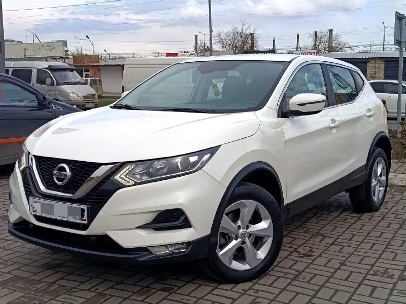 Nissan qashqai 2019
-Двигатель 2.0
-Кпп автомат
-Пробег 133000
-Цена 1.590000
-Мариуполь, +79494676510

Автомобиль в отличном состоянии, с родным пробегом без дтп, кузов без дефектов, по технической части вопросов нет полностью обслужен и готов к дальнейшей эксплуатации.
Красивый перламутровый цвет, комплектация: подогрев сидений руля зеркал, датчик света и дождя, диодная оптика, ,сенсорная мультимедиа с bluetooth usb aux, камера заднего вида, парктроник задний и передний, круиз-контроль, климат-контроль двухзонный, литые диски, электр. Ручник и т. Д
Осмотр в любое время, очень ухоженный автомобиль, любая диагностика, звоните! - фотография - 1