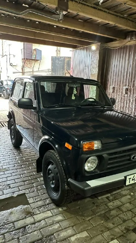 Продам ваз niva legend 1.7 мт, 2023, 8126км пробег родной не бита не крашеная обработана антикоррозионной обработкой цена 900000 +79493490560
📞 Звоните: +7(949)3490560 - фотография - 1