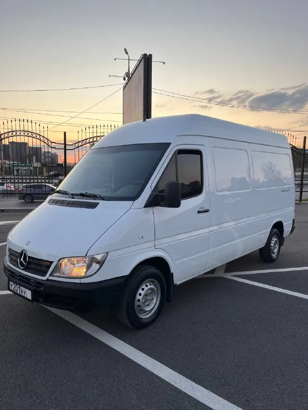 Mercedes sprinter 2014 год 2.1 состояние идеальное новая резина зеленая автотека без дтп коробка ходовая в отличном состоянии не дымит не троит работает четко ходовая без лишних звуков коробка так же на отлично не хрустит не выбивает все скорости работают топливная так же в порядке подробнее расскажу по телефону пробег заводской 205.000 вложений не требует документально кристально чистая осмотр: донецк телефон: +79508581841 так же телеграмм/вотсап ▶️ смотреть больше фото ◀️ 📞 звоните: +7(950)8581841 - фотография - 1