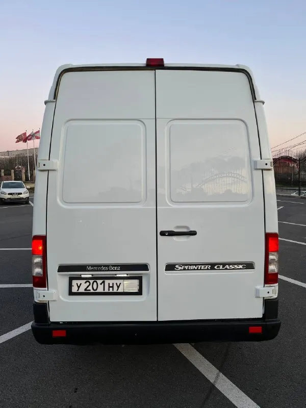 Mercedes sprinter 2014 год 2.1 состояние идеальное новая резина зеленая автотека без дтп коробка ходовая в отличном состоянии не дымит не троит работает четко ходовая без лишних звуков коробка так же на отлично не хрустит не выбивает все скорости работают топливная так же в порядке подробнее расскажу по телефону пробег заводской 205.000 вложений не требует документально кристально чистая осмотр: донецк телефон: +79508581841 так же телеграмм/вотсап ▶️ смотреть больше фото ◀️ 📞 звоните: +7(950)8581841 - фотография - 10