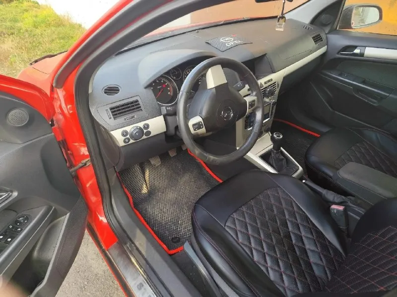 Продам оpel astra h 2007! двигатель 1,6. машина обслуживалисась только в сервисе, ходовая на отлично! цена 300 тыс. все вопросы по номеру +79493548382 📞 звоните: +7(949)3548382 - фотография - 2