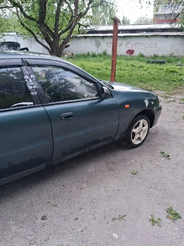 Продам chevrolet ланос 2006г 1.5мотор пропан. Сигналка музыка неплохая туманки два режима свет леды. Гидроусилитель. Пробег 220т. Горловка. +79494535493.180р. Торг или обмен на авто дороже. Росмотрю любые варианты.
📞 Звоните: +7(949)4535493 - фотография - 2