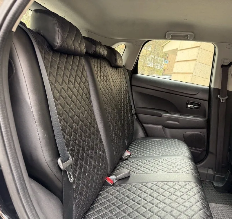 Продам mitsubishi asx рестайлинг, 2015 года выпуска, объём двигателя 1.6, коробка передач механика (самая надёжная связка в линейке!), пробег 157.000 родной!

Авто без дтп!, в родном окрасе✅, 2 хозяина за всё время эксплуатации, надёжный японский красовер, комфортабельный и вместительный

Автомобиль в идеальном состоянии, без каких либо нюансов, как внешне так и технически!, обслужен на данный момент весь от а до я, за машиной всегда ухаживали и обслуживали своевременно, имеется все сервисные книжки, два комплекта ключей, установлена сигнализация starline.

Комплектация: бортовой компьютер, кондиционер, датчик света и дождя, подогрев сидений, складывание зеркал, эл. Регулировка зеркал, подогрев стёкол, 4 слекподъемника, abs esp, мультимедиа с хорошим звуком, имеется все для комфортного вождения.

По документам любой вид оформления.

Цена 1.080.000
+79495644736
+79496935850 - фотография - 9