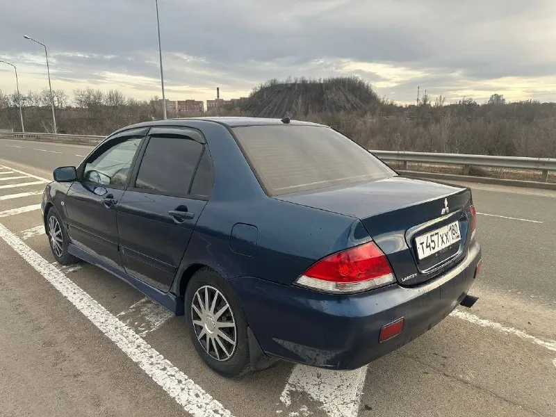 Продам mitsubishi lancer 9 мотор 1.6 коробка автомат побег 230.000 тысяч машина на полном уверенном ходу сел и поехал поменяны все жидкости масло фильтра новый аккумулятор перебрана вся ходовая ходовка мячик по салону чистый аккуратный опрятный четыре стёкла подъёмника регулировки зеркал подогрев сидений стоит планшет магнитола навигация bluetooth aux камера заднего вида хорошая музыка сабвуфер с подсветкой багажнике с документами полный порядок
💰Цена 350.000 руб
☎️ +7 949 810-86-86

📞 Звоните: +7(949)8108686 - фотография - 4