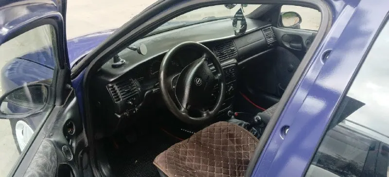 Продам машину opel vectra b 1997 года машина не гнилая, метал полностью целый, машина запускается но нужножно поменять сцепление, всё светиться все моргает, всё работает, есть музыка не плохая! 150.000 торг ! номер 89494071224 📞 звоните: +7(949)4071224 - фотография - 2