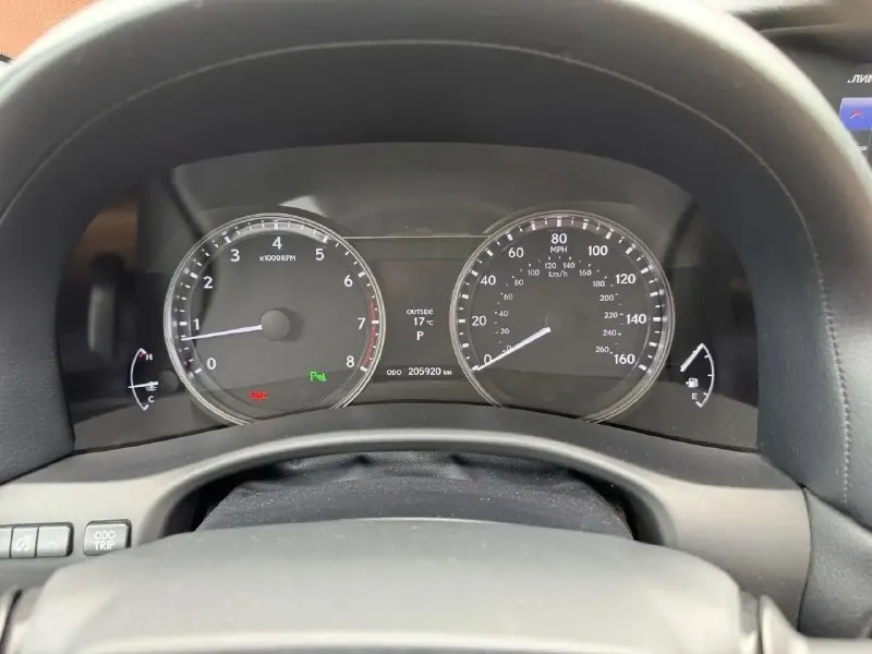 Lexus gs 350 awd, 2013 год 🍒 автомобиль в отличном состоянии. один владелец. без дтп. черный цвет - выглядит дорого и очень эффектно. • 3.5 бензин • полный привод • акпп • спорт-режим • раздельный климат-контроль • пробег: 205 920 км • зимняя резина в комплекте • цена: 2 900 000 ₽ • город: донецк gs 350 - это сочетание комфорта, динамики и надежности. автомобиль уверенно разгоняется, отлично держит дорогу и комфортно входит в повороты. подходит как для спокойной комфортной езды, так и для более динамичного вождения. машина ухоженная, без лишнего “колхоза”, салон и внешний вид в достойном состоянии. все вопросы - в сообщения или по телефону +79499951065. 📞 звоните: +7(949)9951065 - фотография - 4