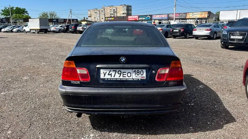 Bmw 318 2000 год 2,0 бензин механика в родном окрасе пригнана из европы обслужена климат работает цена 450 тыс руб!!! тел +79493153370 воздух не гоняем! - фотография - 3