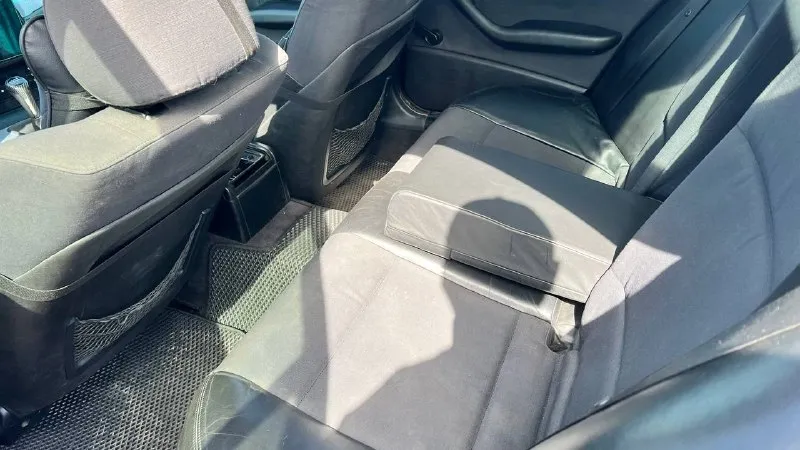 Bmw 318 2000 год 2,0 бензин механика в родном окрасе пригнана из европы обслужена климат работает цена 450 тыс руб!!! тел +79493153370 воздух не гоняем! - фотография - 7