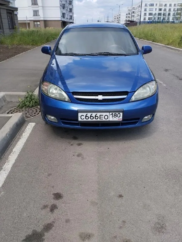 🔥Chevrolet lacetti, 2008 / автомат — живые агрегаты за адекватные деньги
Часто в этом бюджете предлагают «котов в мешке»: с убитой коробкой, стучащей ходовой или мёртвым кондиционером.
Здесь по механике полный порядок ✅
🔧 Что реально хорошо:
— Двигатель и акпп (ездят без проблем)
— Ходовая заменена в марте 2026 (свежая, можно не вкладываться)
— Кондиционер и печка работают штатно (летом не потеть, зимой не мёрзнуть)
⚠️ Есть недостатки по кузову — это видно. Но они уже заложены в цену.
💰 500 000 ₽
📞 Звоните, пока не уехала: +7 949 735-03-56
Приезжайте, посмотрите, заведёте, прокатитесь — решение примете на месте. - фотография - 1