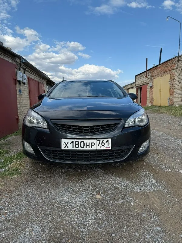 Opel астра j универсал 2011г. двигатель 1.6коробка автомат 6 ст. цена 650,собственник. авто в хорошем состоянии, находится в харцызске. +79495763738 📞 звоните: +7(949)5763738 - фотография - 4