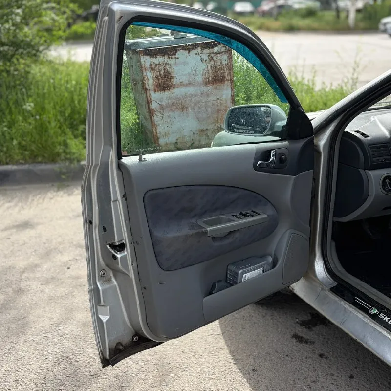 Продам / обмен skoda octavia a4 1999г 1.8 турбо с чугунным блоком / механика троссиковая динамика отличная, коробка переключает отлично пороги варить кузов желательно облить техника хорошая, новый стартер история машины хорошая с 2013 года в одних руках гур, кондиционер, 4 эсп, подогревы сидений из допов : сигнализация, андроид магнитола, выведен датчик генератора салон в хорошем состоянии вместительный багажник, так же складывается задний ряд отличный аналог автовазу за эти деньги 👍 автотека - https://autoteka. ru/report/web/uuid/a29ed99b-b011-446b-ae87-e07fd7b18fc1 моя цена 185.000₽ 🎁 89889804808 волгоград осмотр 📞 звоните: +7(988)9804808 - фотография - 10