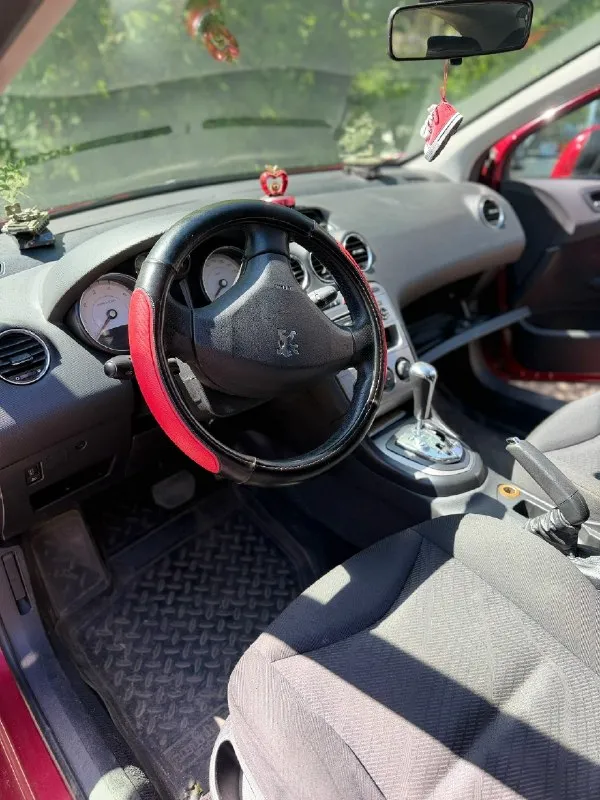 Автор: продажа peugeot 308♥️ пробег 190 тыс. машинка 2008 года выпуска, на автомате. все работает корректно, мотор и коробка без нареканий. есть вопросы по кузову. машина семейная, с продажей никто не торопится. все вопросы по телефону +7949-629-55-13 цена 500 тысяч. торг уместен!. . !!!наш телеграм канал [ бесплатное размещение за репост!!! правила сообщества [ мы в мах [ 📞 звоните: +7(949)6295513 - фотография - 8