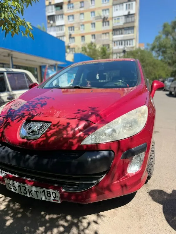 Автор: продажа peugeot 308♥️ пробег 190 тыс. машинка 2008 года выпуска, на автомате. все работает корректно, мотор и коробка без нареканий. есть вопросы по кузову. машина семейная, с продажей никто не торопится. все вопросы по телефону +7949-629-55-13 цена 500 тысяч. торг уместен!. . !!!наш телеграм канал [ бесплатное размещение за репост!!! правила сообщества [ мы в мах [ 📞 звоните: +7(949)6295513 - фотография - 9
