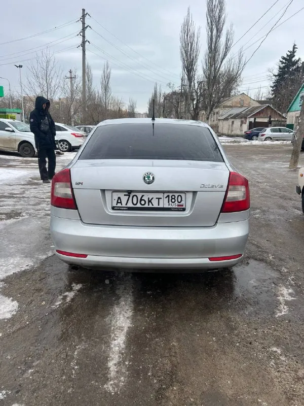 Продам живой повседневный авто в хорошем состоянии, ходовка мягкая, двигатель не троит не дымит, механическая коробка передач не хрустит, передачи не выбивает. Авто обслужен полностью. Объем 1.6 бензин. Установлена хорошая мультимедиа с музыкой, хороший свет, каких-либо дефектов по электрике нет, салон в очень хорошем состоянии. Пробег виден на фото. Стоит на местном учете, проблем с постановкой на учет не возникнет.

Цена: 870 000 рублей (торг)

Для более подробной информации звоните либо пишите:
+7 (949) 310-39-92
+7 (949) 320-17-21

Территориально г. Мариуполь - фотография - 5